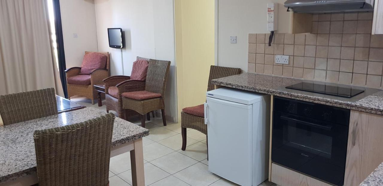 Senator Hotel Apartments - Adults Only Agia Napa Exterior foto